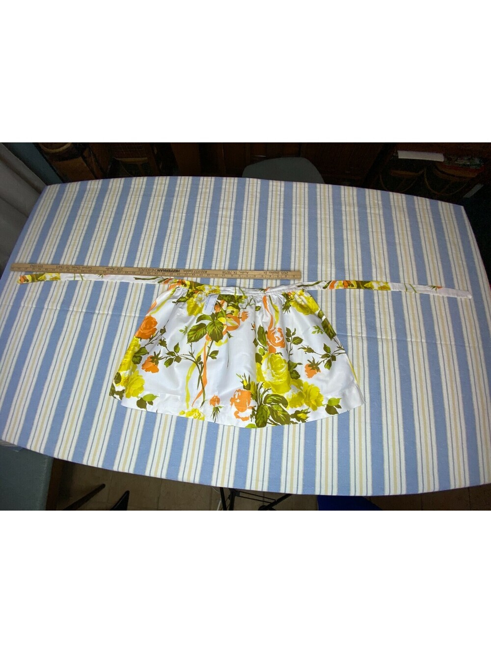 Vintage Waverly Fabrics Apron Size X Floral Flowers Yellow Green Orange White